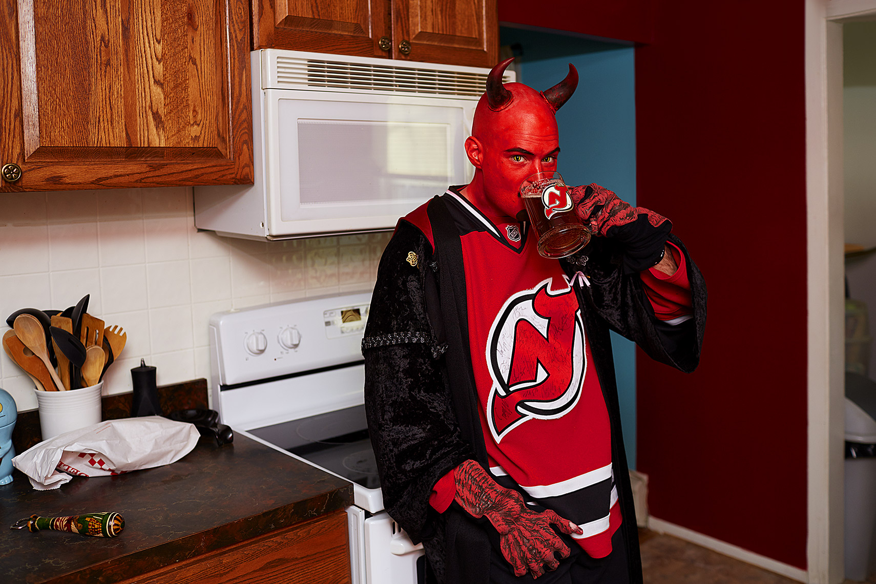 Sports Photographer STEVE BOYLE - New Jersey Devils Fans - NHL Hockey